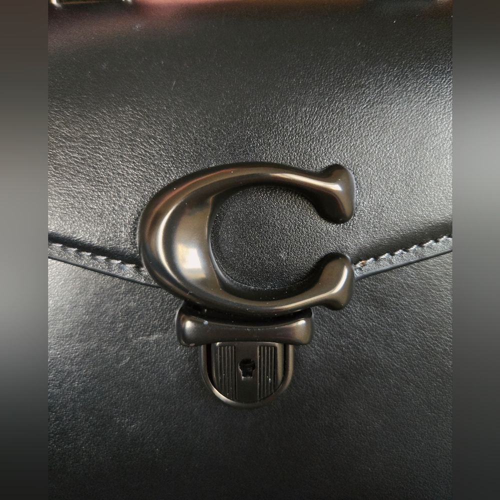 Coach Sammy Top Handle 21 - Picture 14 of 16